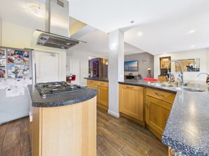 Photo 14- click for photo gallery